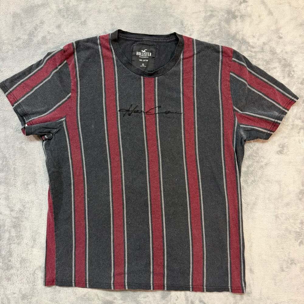Hollister Striped T-Shirt Size XL Gray Maroon Black Short Sleeve